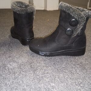 Women's Black Winter Boots